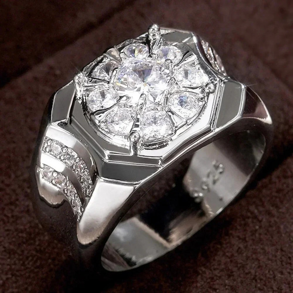 😍Engagement Flower Dazzle CZ Dainty Flower Ring Men/Women, L173 - Picture 1 of 6